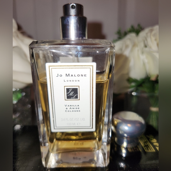 Vintage Vanilla & Anise Cologne Spray by Jo Malone; 100ml / 3.4 fl.oz; 72% Full - Picture 3 of 14